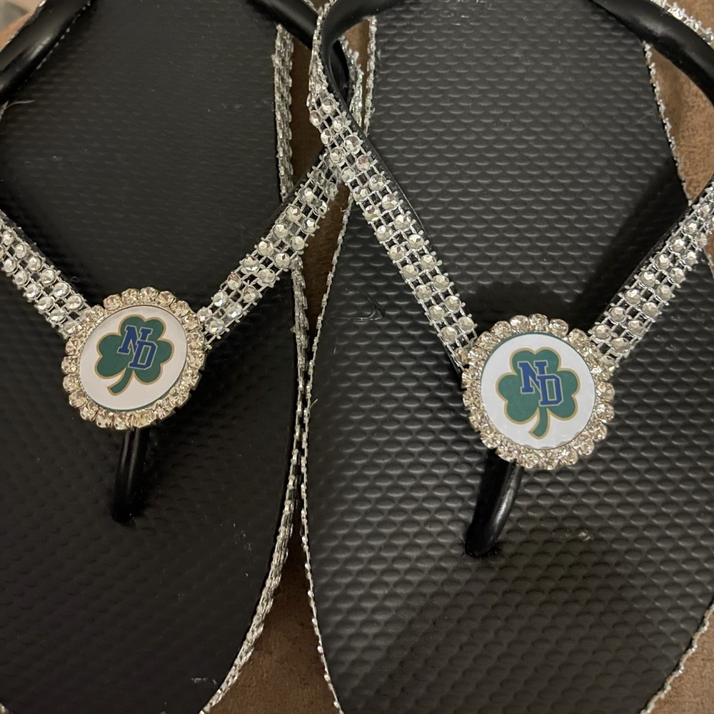 Notre dame flip flops